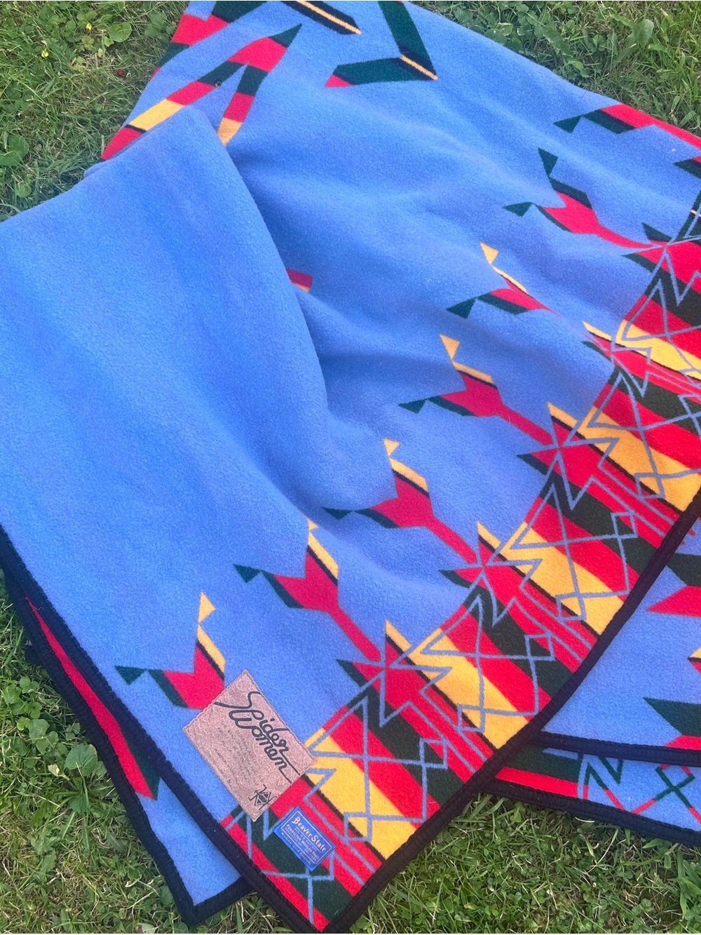 Vintage Beaver State Pendleton blanket commemorating “Spider Woman”